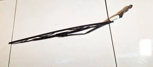 Peugeot 406 Front wiper blade arm 71568