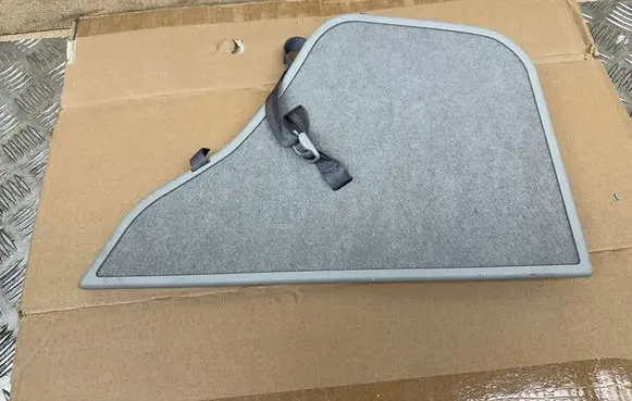 Toyota Prius (XW30) Centre console side trim rear 5849047090