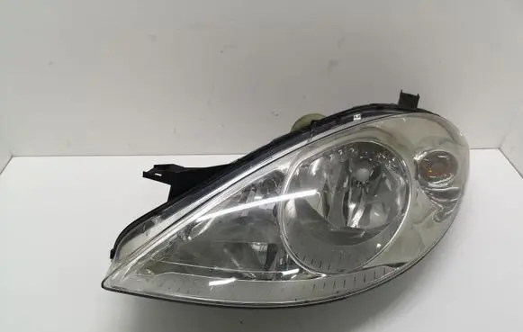 Mercedes-Benz A W169 Headlight/headlamp A1698200161