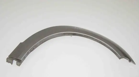 Subaru Outback Fender end trim 