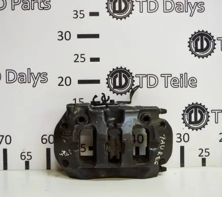 Volkswagen Touareg II Front brake caliper 7P0615423