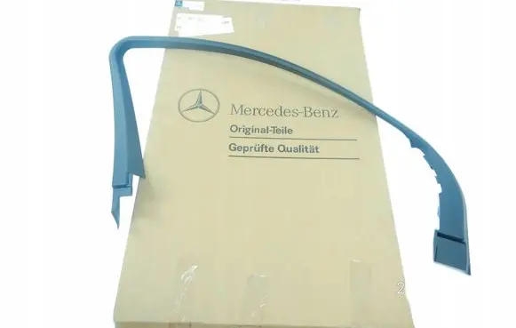 Mercedes-Benz R W251 Front door coupe window/glass frame A2517250171