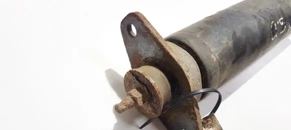 Chrysler Pacifica Coil spring mount 