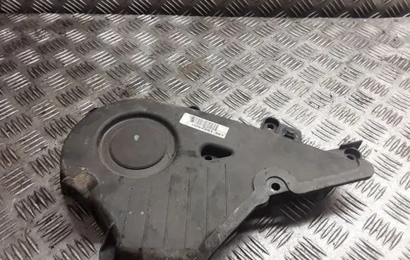 Toyota RAV 4 (XA20) Timing belt guard (cover) 9095001357