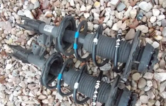 Hyundai i10 Front shock absorber with coil spring