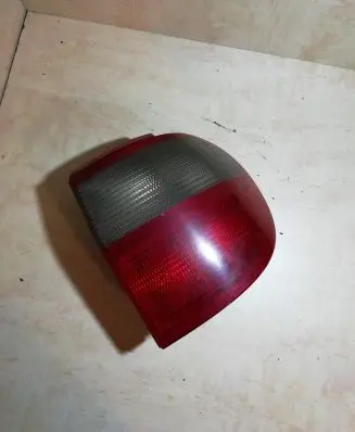 Volkswagen Sharan Tail light lenses 90733800