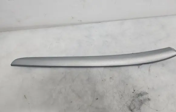 Toyota Avensis T250 Dashboard glove box trim 67712