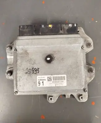 Nissan Qashqai Engine control unit/module mec930-400