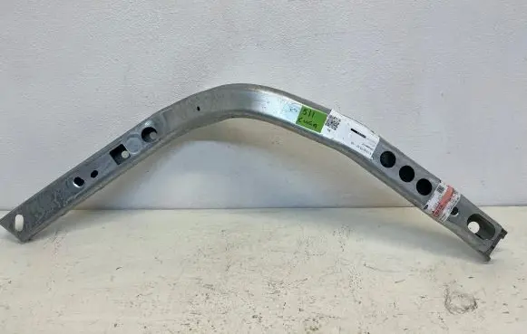 Ford Escape IV Front bumper cross member 2604030 18105389