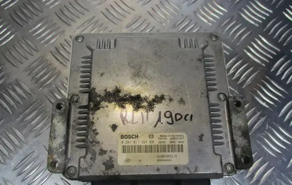 Renault Laguna II Engine control unit/module 8200309321