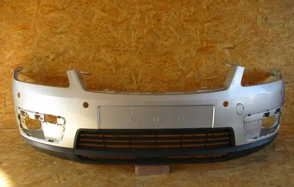 Ford Focus C-MAX Front bumper 3M51R17757