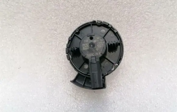 Tesla Model X Airbag deployment crash/impact sensor 103676200A