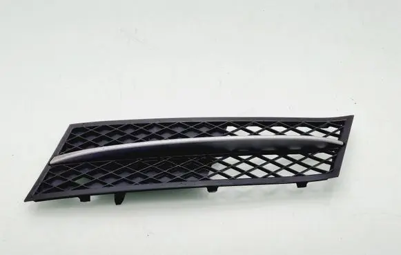 BMW 5 F10 F11 Front bumper lower grill 51117200699