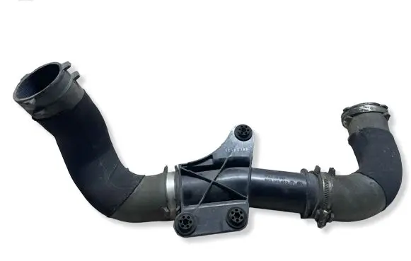 Audi Q5 SQ5 Intercooler hose/pipe 8K0145673