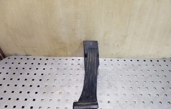 BMW X5 E53 Accelerator throttle pedal 3542676248003 25916010