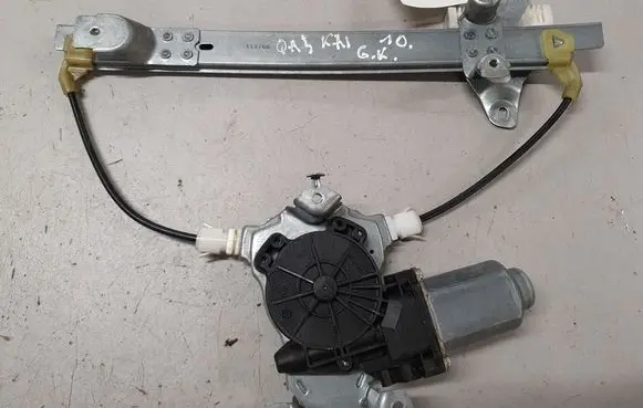 Nissan Qashqai Rear door window regulator with motor 402053A 2053 119766
