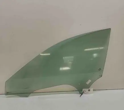 Audi A5 Front door window glass four-door 8W8845201