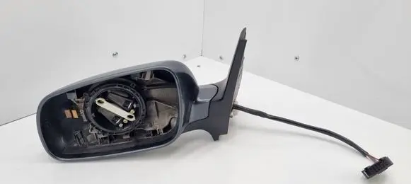 Volkswagen Bora Front door electric wing mirror 057251