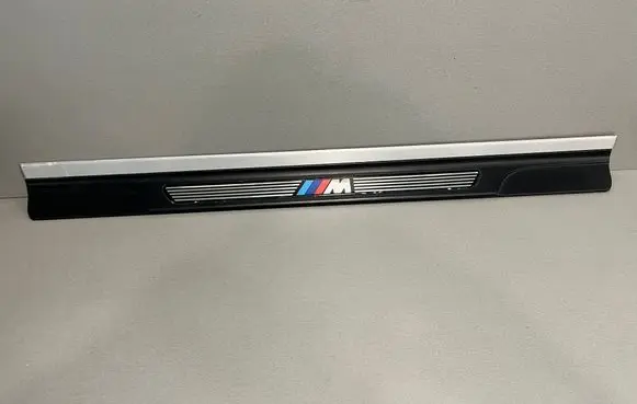 BMW 3 E46 Front sill trim cover 8204114