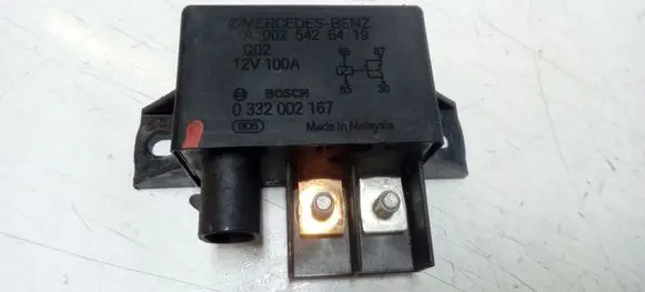 Mercedes-Benz CLS C219 Other relay A0025426419