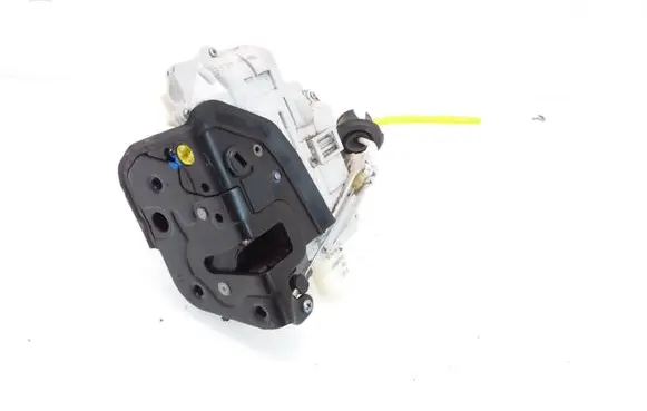 Audi A4 S4 B7 8E 8H Rear door lock 8E0839015AA