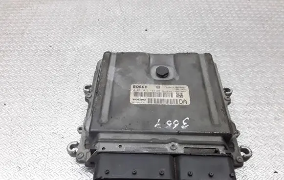 Volvo XC90 Engine control unit/module 30729826A 0281012103