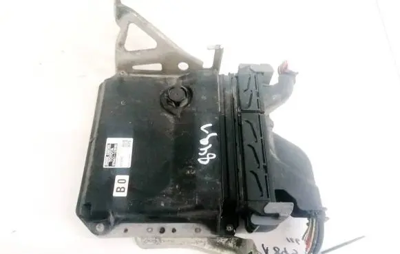 Toyota Corolla E140 E150 Engine control unit/module 8966112B00 89661-12B00