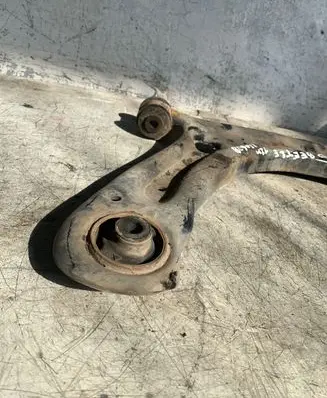Volkswagen Beetle A5 Front lower control arm/wishbone