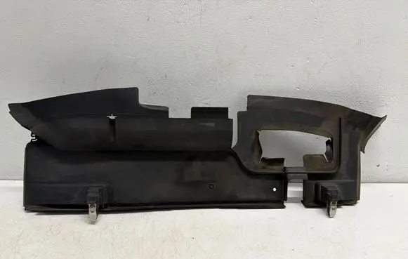 Opel Zafira C Intercooler air guide/duct channel 20897268