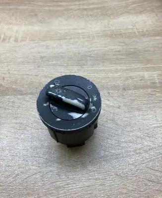 Volkswagen Golf V Light switch 1K0941431B
