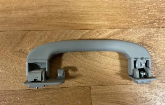BMW 5 E60 E61 Rear interior roof grab handle 9143529