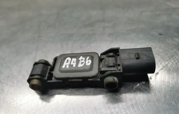 Audi A4 S4 B6 8E 8H Airbag deployment crash/impact sensor 8E0959651