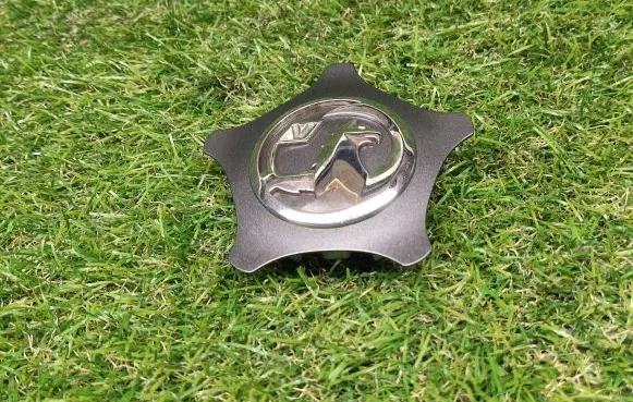 Opel Astra J Original wheel cap 13343092 467597050