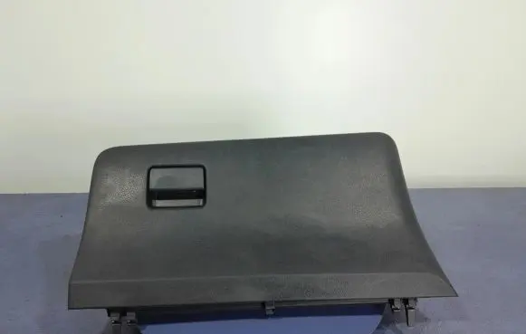Toyota Yaris Glove box 55550-0D151