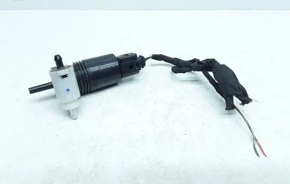 Mercedes-Benz ML W164 Headlight washer pump 31166