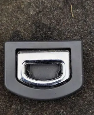 Audi TT Mk1 Bracket in trunk/boot 1J0864203