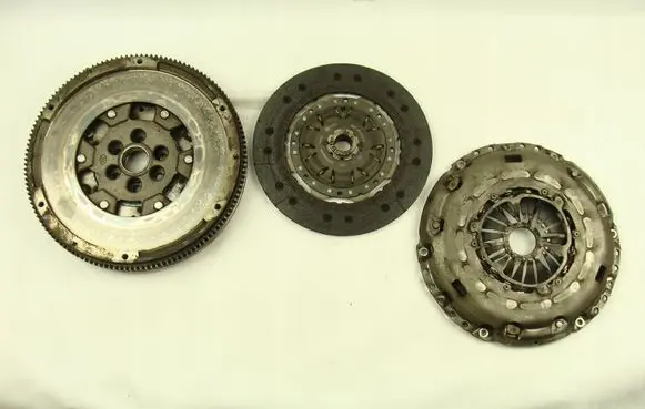 Skoda Octavia Mk2 (1Z) Clutch set kit 022141031R