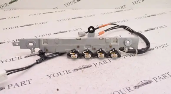 Lexus GS 300 350 430 450H Aerial antenna amplifier 8630030A70