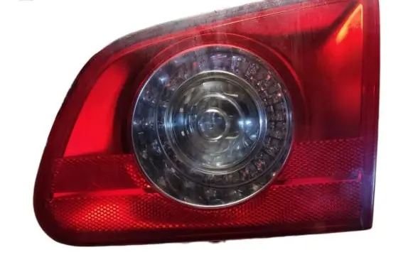 Volkswagen PASSAT B6 Tailgate rear/tail lights 3C9945094