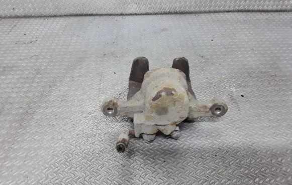 Chevrolet Captiva Rear brake caliper