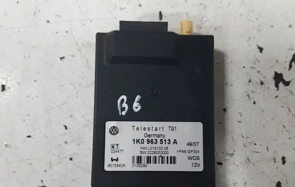 Volkswagen PASSAT B6 Auxiliary heating control unit/module 1K0963513A