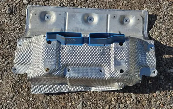 BMW M8 F93 Gran Coupe Exhaust heat shield 8079985