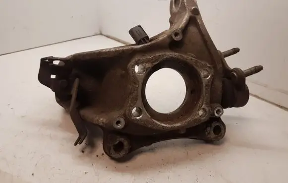 Volkswagen PASSAT B6 Front wheel hub spindle knuckle 3C0407257