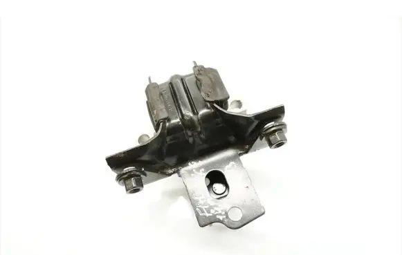 Skoda Fabia Mk2 (5J) Engine mounting bracket 6Q0199555