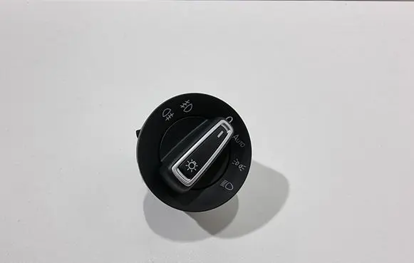 Volkswagen Golf VI Light switch 5G0941431BD