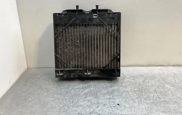 BMW 5 F10 F11 Engine oil radiator 7313126 7572542 7570103