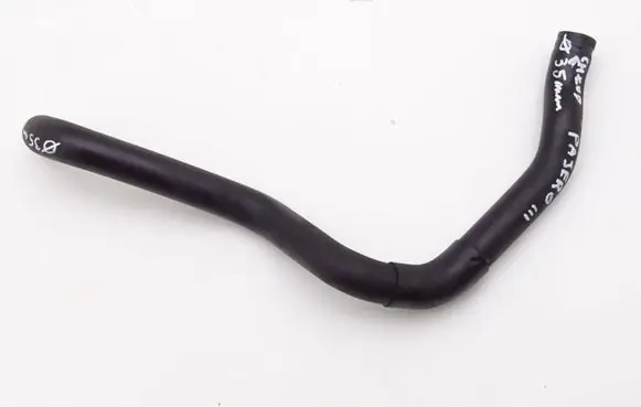 Mitsubishi Pajero Engine coolant pipe/hose