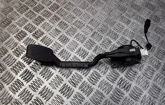 Peugeot 607 Accelerator throttle pedal 9651510780