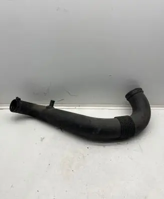 Iveco Daily 6th gen Intercooler hose/pipe 5801317098 57965