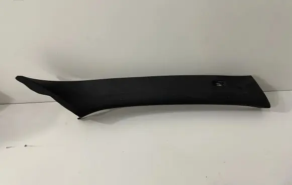 BMW 7 E65 E66 (A) pillar trim 8223666